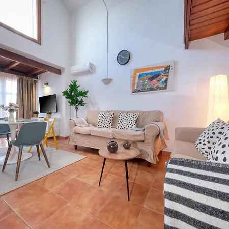 Playa Blanca Home 펜션